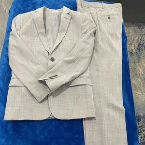 Calvin Klein Big Boys Suit, Light Grey - Size 14